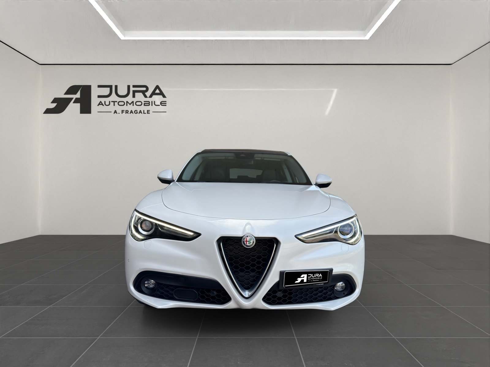 ALFA ROMEO Stelvio 2.2 D Q4 210 Ti, Diesel, Second hand / Used, Automatic - 3