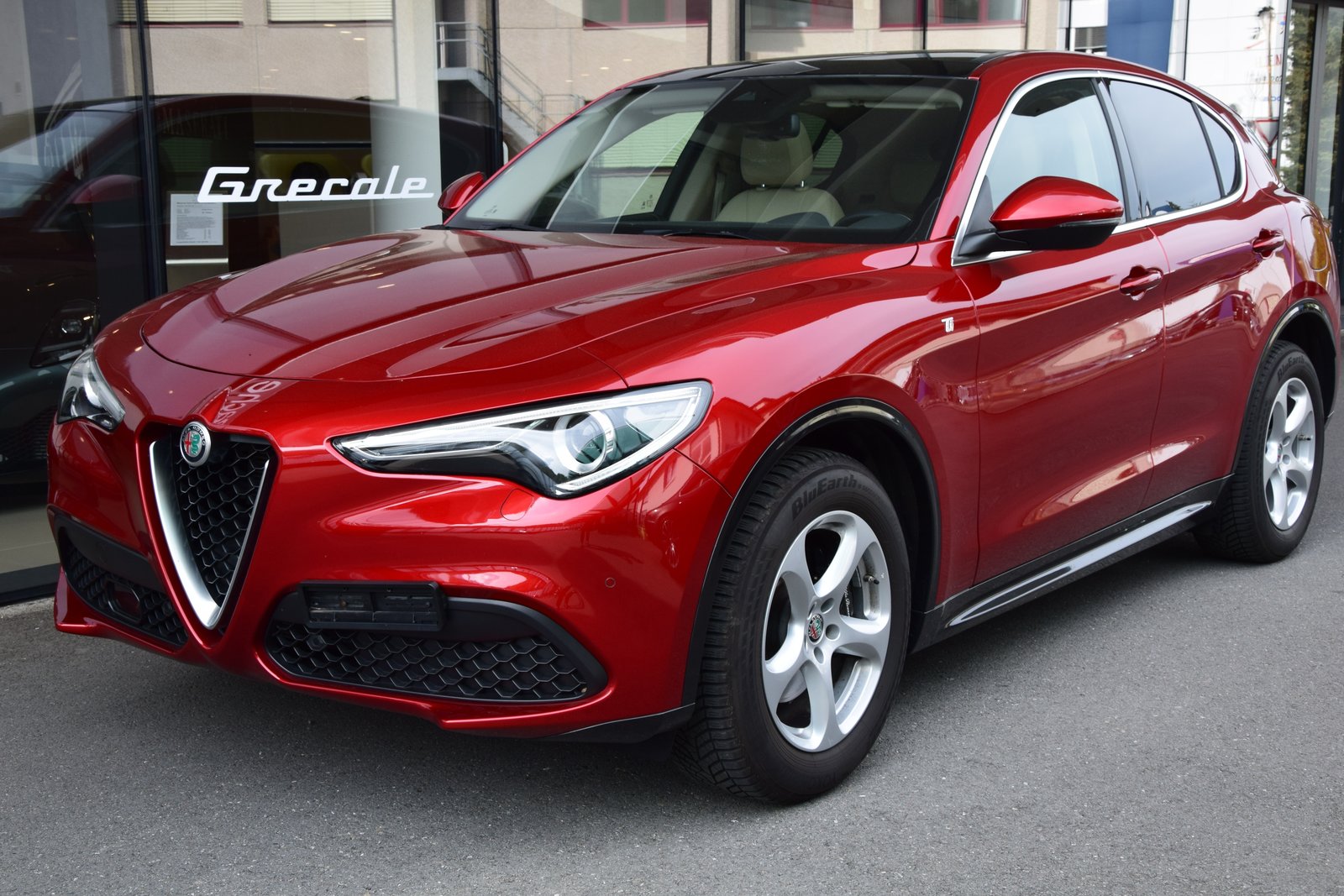 ALFA ROMEO Stelvio 2.0 6C Villa D'este Q4 Automatic, Benzin, Occasion / Gebraucht, Automatik - 2