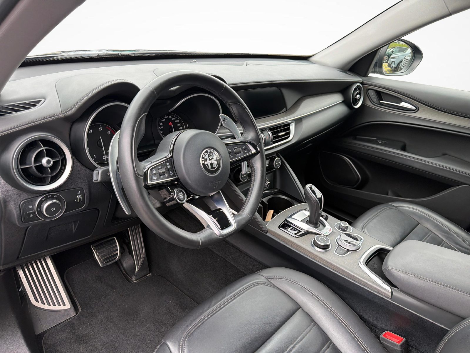 ALFA ROMEO Stelvio 2.0 Q4 280 Ti, Benzin, Occasion / Gebraucht, Automatik - 4