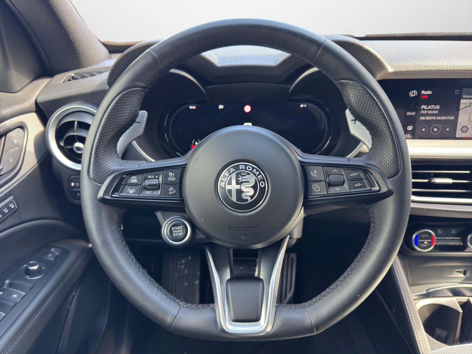 ALFA ROMEO Stelvio 2.0 Q4 280 Veloce, Benzin, Occasion / Gebraucht, Automatik - 7