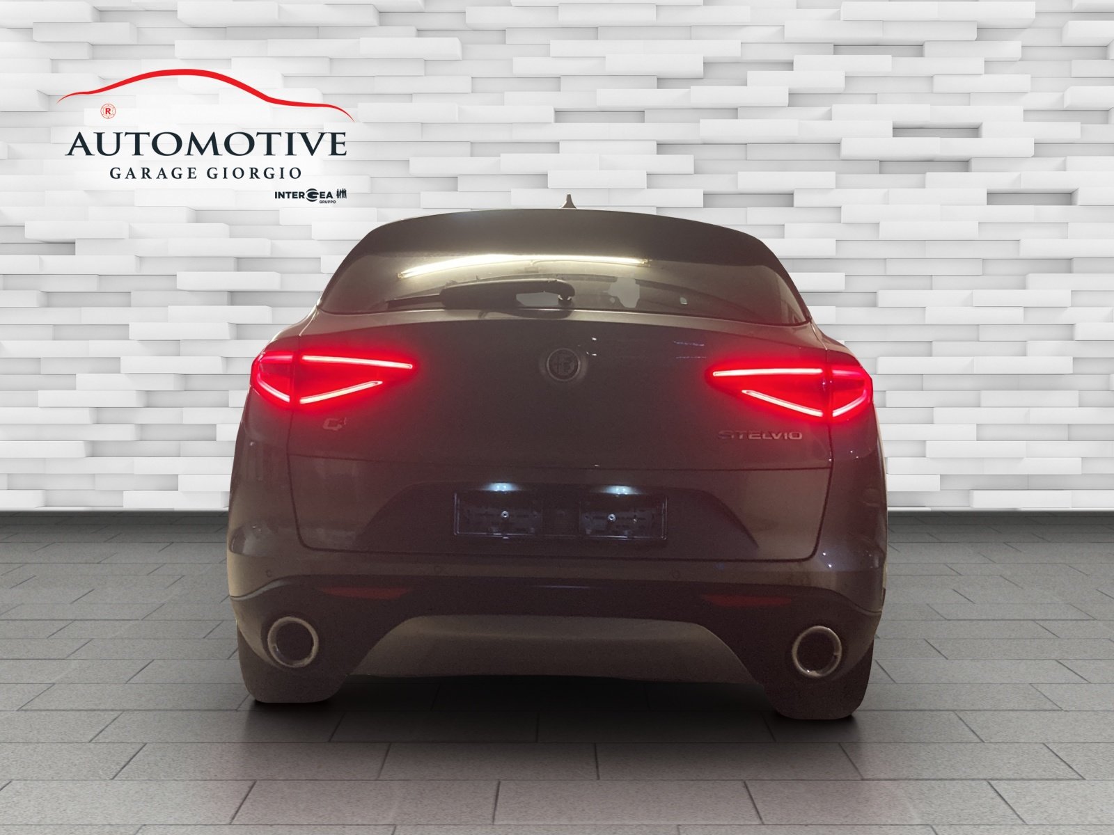 ALFA ROMEO Stelvio 2.0 First Edition Q4 Automatic, Benzina, Occasioni / Usate, Automatico - 4