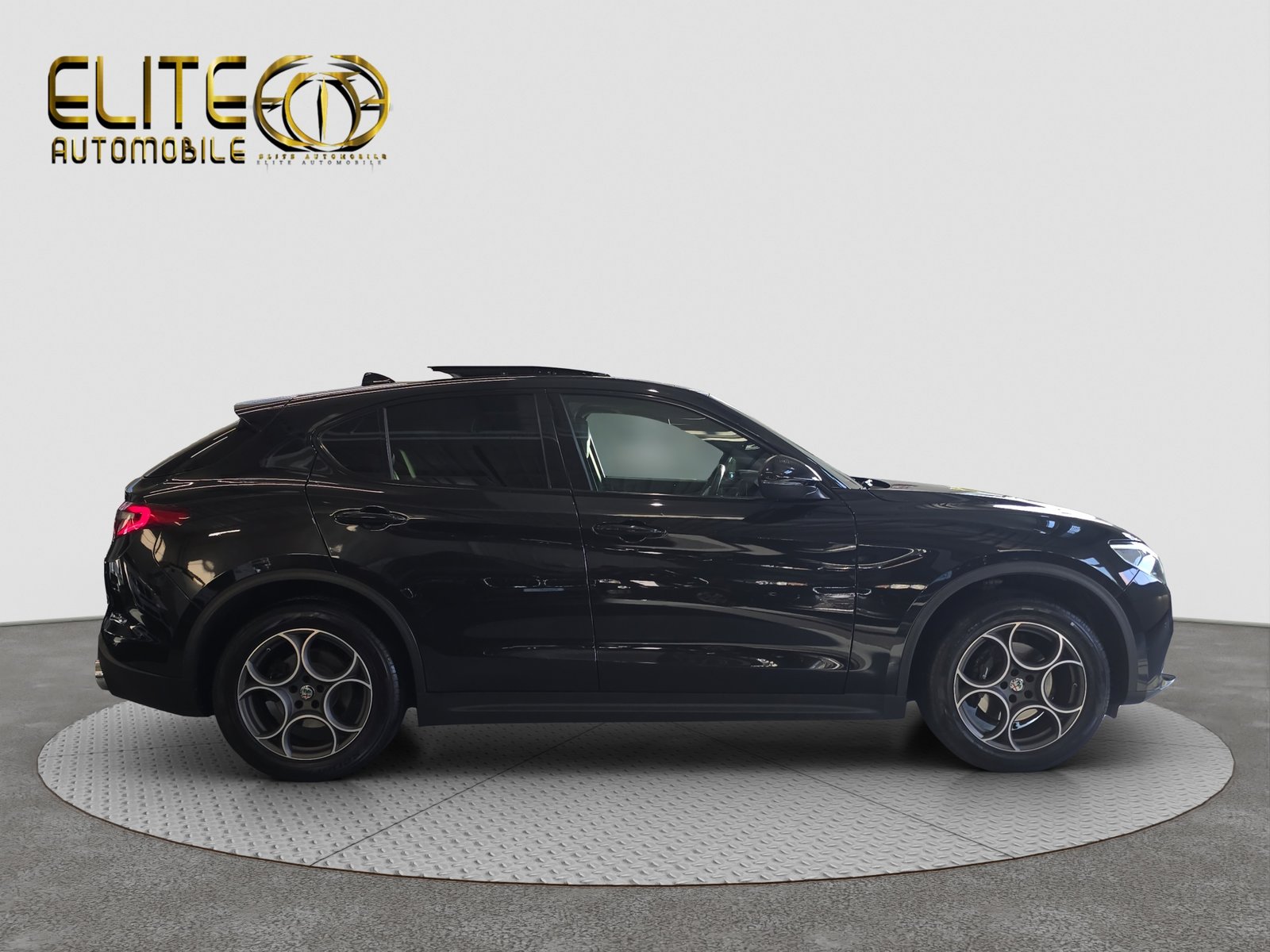 ALFA ROMEO Stelvio 2.0 Super Q4 Automatic, Benzin, Occasion / Gebraucht, Automatik - 5
