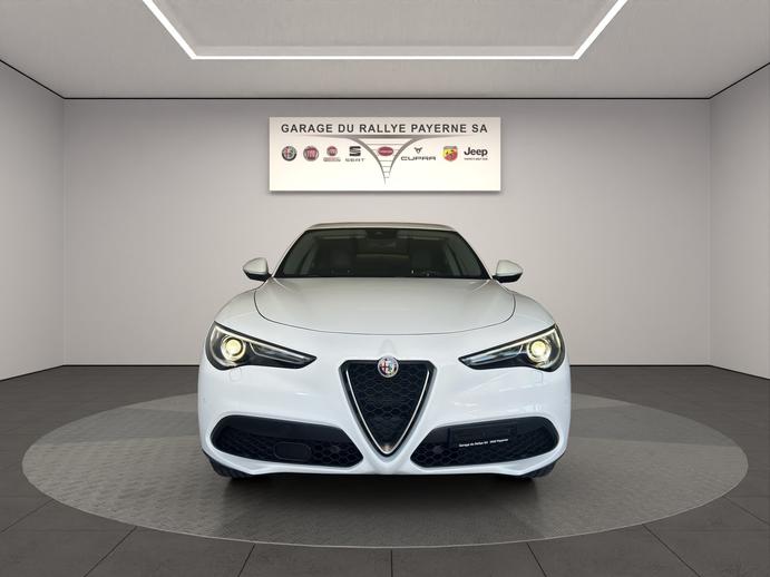 ALFA ROMEO Stelvio 2.0 Q4 Automatic, Essence, Occasion / Utilisé, Automatique