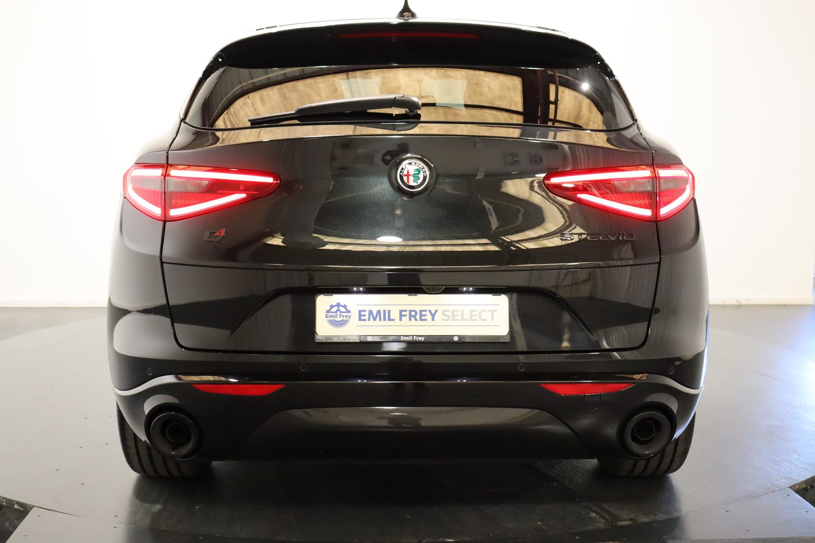 ALFA ROMEO Stelvio 2.0 Q4 280 Veloce, Essence, Occasion / Utilisé, Automatique - 5