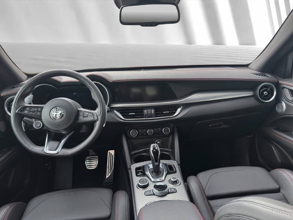ALFA ROMEO Stelvio 2.0 Q4 280 Tributo Italiano, Petrol, Second hand / Used, Automatic - 5