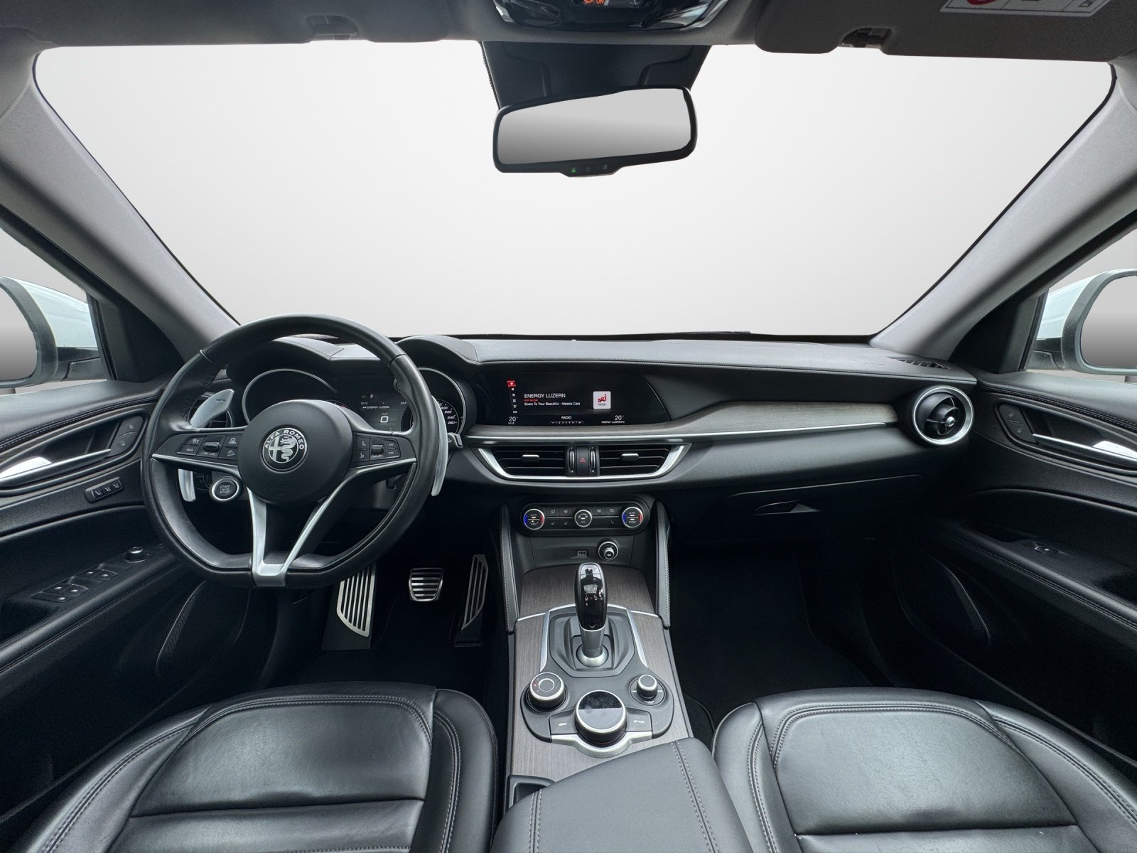 ALFA ROMEO Stelvio 2.0 Q4 280 Executive, Benzin, Occasion / Gebraucht, Automatik - 7