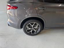 ALFA ROMEO Stelvio 2.0 Super Q4 Automatic, Benzin, Occasion / Gebraucht, Automatik - 5