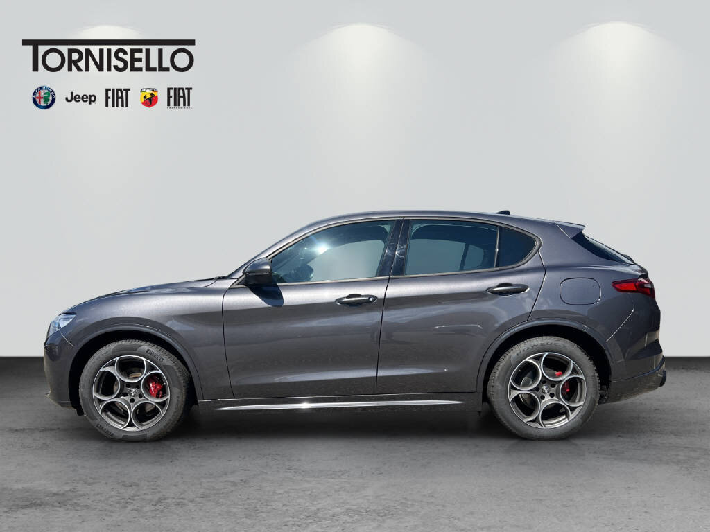 ALFA ROMEO Stelvio 2.2 D Q4 210 Ti, Diesel, Second hand / Used, Automatic - 3