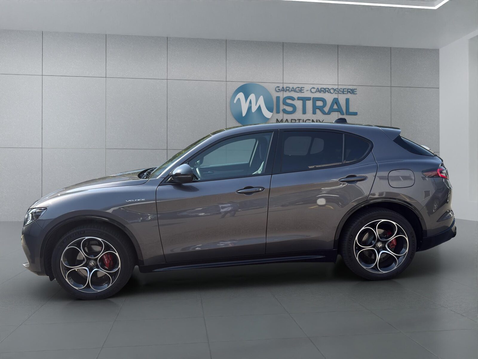 ALFA ROMEO Stelvio 2.0 Q4 280 Veloce, Essence, Occasion / Utilisé, Automatique - 2