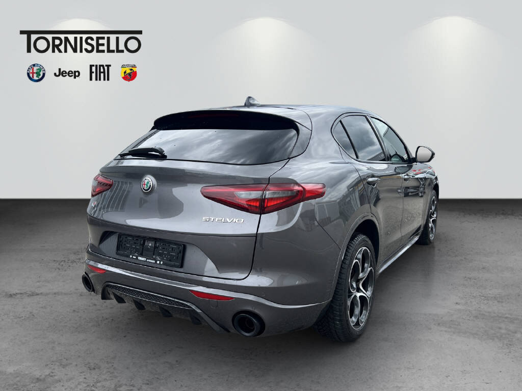 ALFA ROMEO Stelvio 2.0 Q4 280 Veloce Sky, Essence, Occasion / Utilisé, Automatique - 4