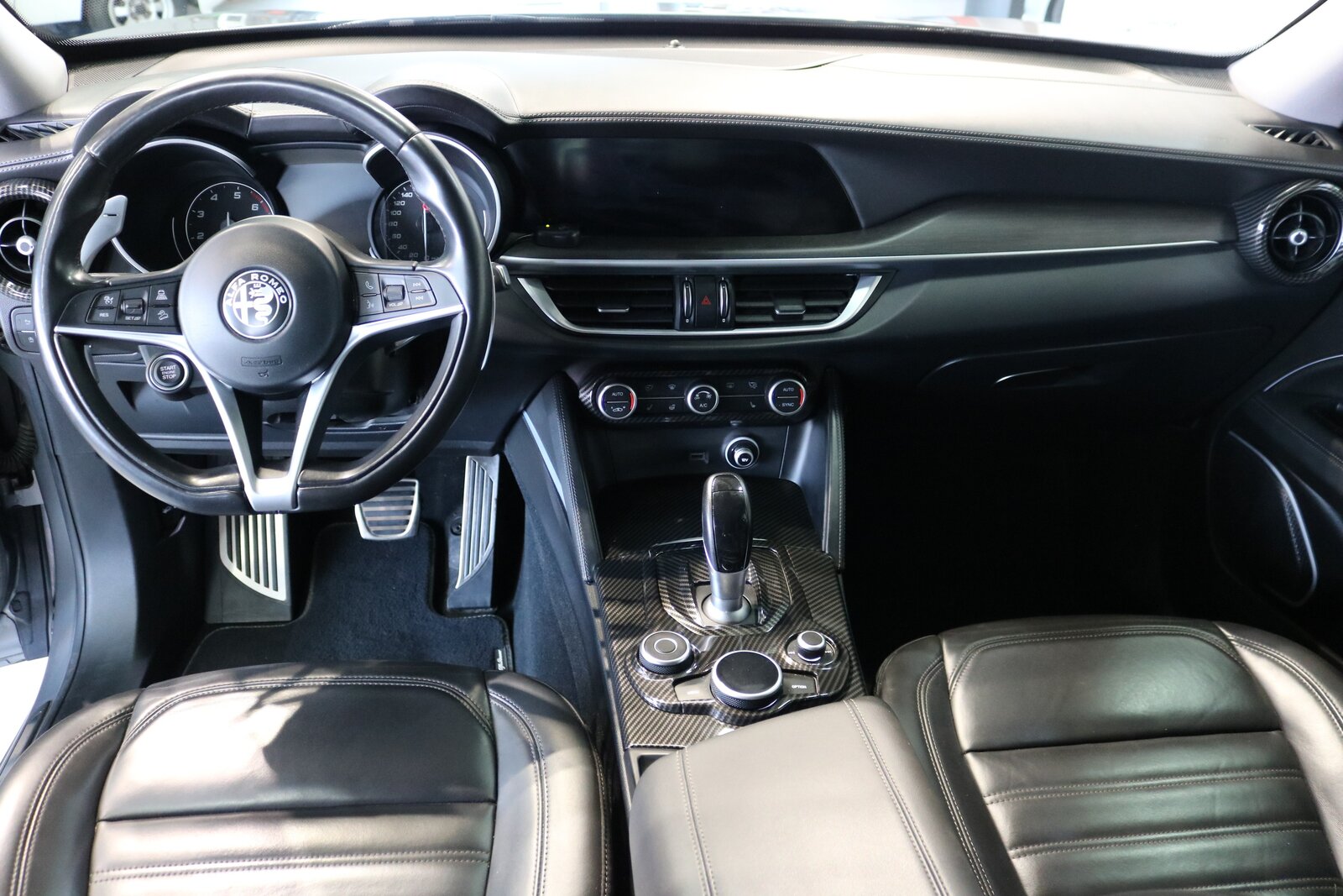 ALFA ROMEO Stelvio 2.0 Executive Q4 Automatic, Benzina, Occasioni / Usate, Automatico - 3