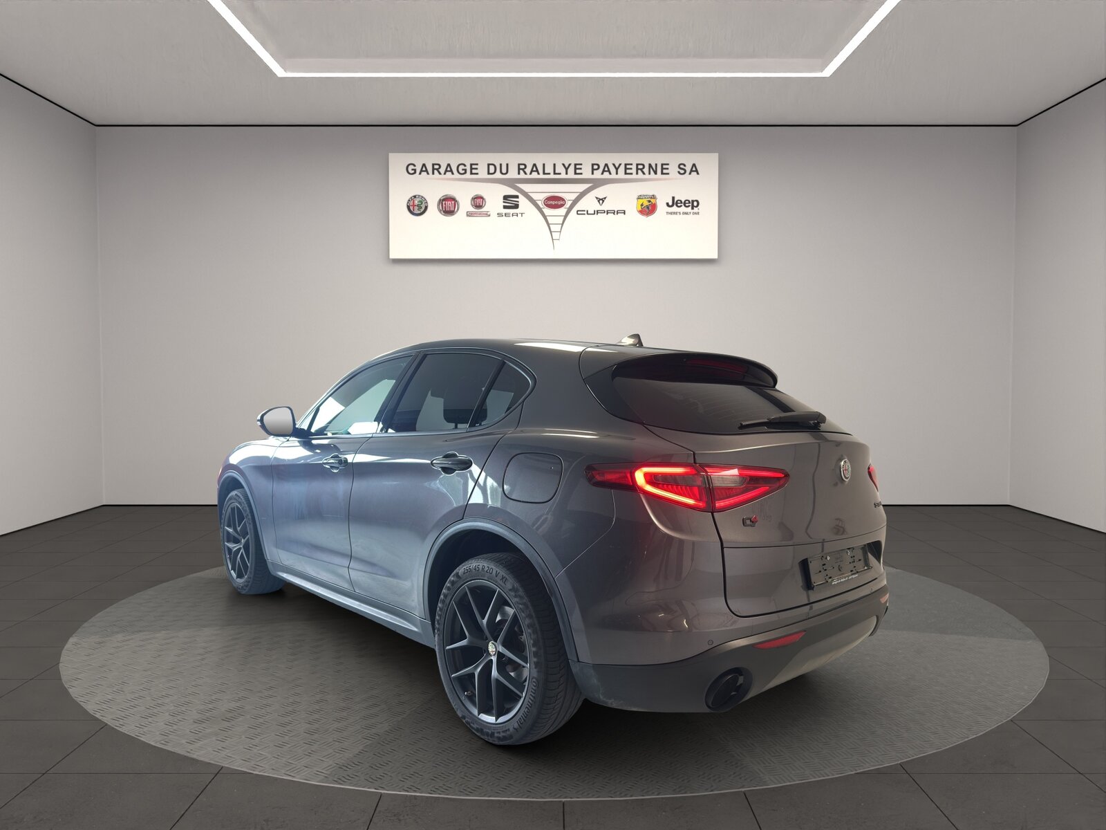 ALFA ROMEO Stelvio 2.0 Super Q4 Automatic, Benzin, Occasion / Gebraucht, Automatik - 3