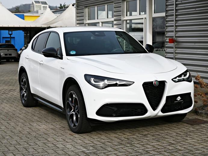 ALFA ROMEO Stelvio 2.2 JTDM Veloce Sport Black Premium Q4 AT, Diesel, Second hand / Used, Automatic
