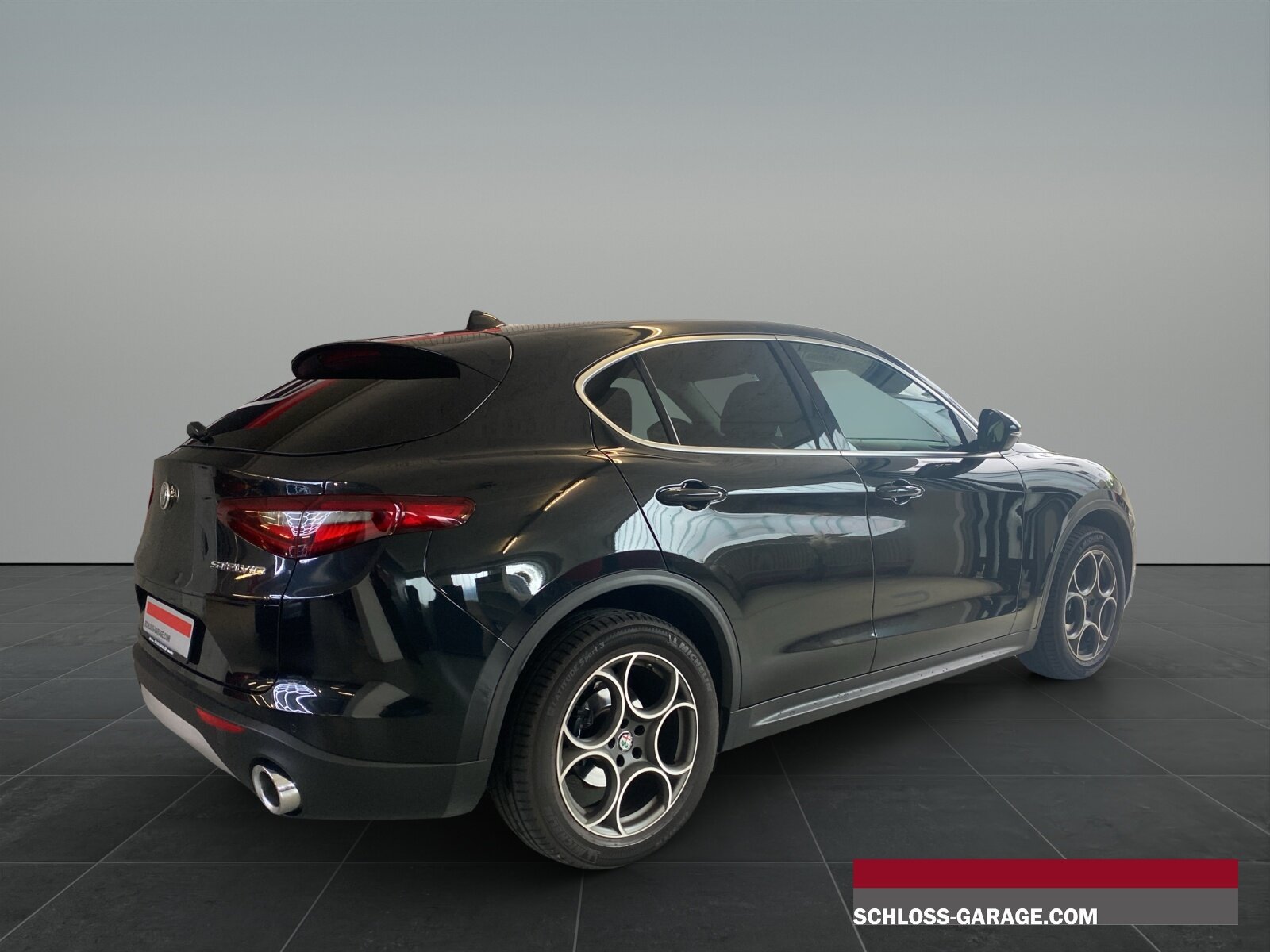 ALFA ROMEO STELVIO 2.2 D Q4 210 Execut, Diesel, Second hand / Used, Automatic - 7