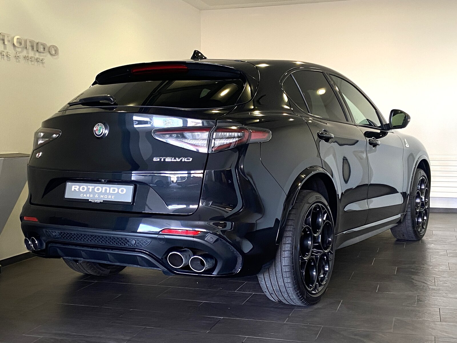 ALFA ROMEO Stelvio 2.9 V6 Quadrifoglio Sky 21 Zoll Q4, Benzina, Occasioni / Usate, Automatico - 2