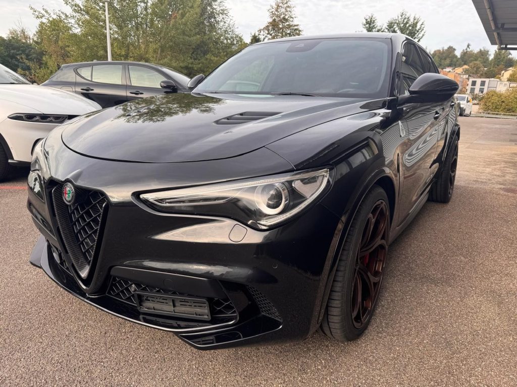 ALFA ROMEO 2.9 V6 Biturbo Q4 Quadrifoglio, Essence, Occasion / Utilisé, Automatique - 7