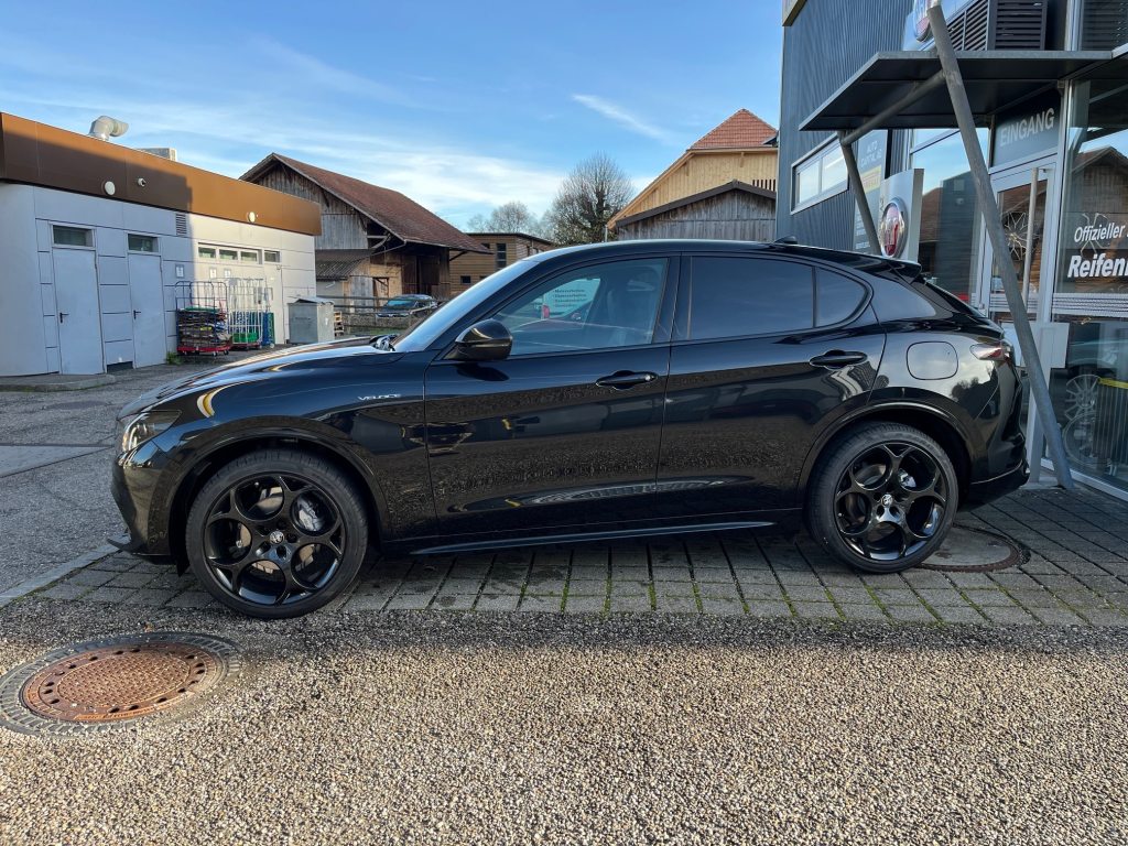 ALFA ROMEO STELVIO 2.0 Veloce 21 Zoll Q4, Essence, Occasion / Utilisé, Automatique - 3