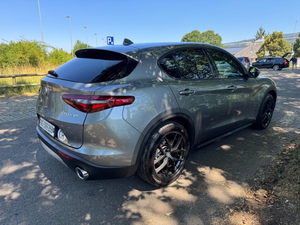 ALFA ROMEO Stelvio 2.2 D Q4 190 Business, Diesel, Second hand / Used, Automatic - 4