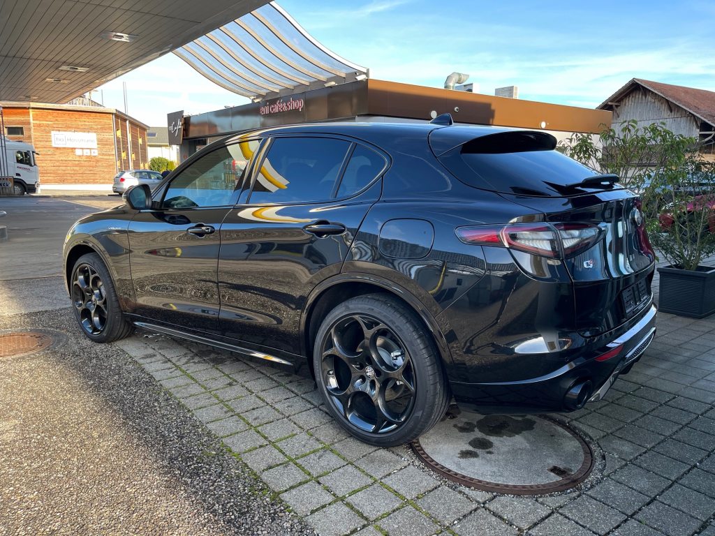ALFA ROMEO STELVIO 2.0 Veloce 21 Zoll Q4, Essence, Occasion / Utilisé, Automatique - 4