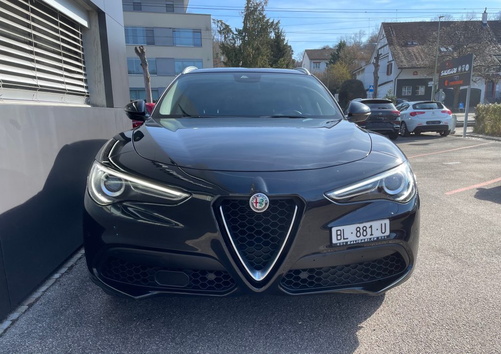 ALFA ROMEO STELVIO 2.0 Q4 280 Executive, Petrol, Second hand / Used, Automatic - 5