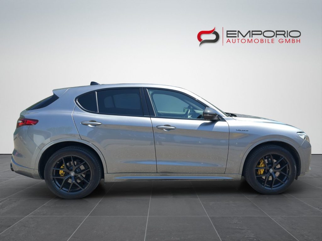 ALFA ROMEO STELVIO 2.0 Q4 280 Veloce, Essence, Occasion / Utilisé, Automatique - 7