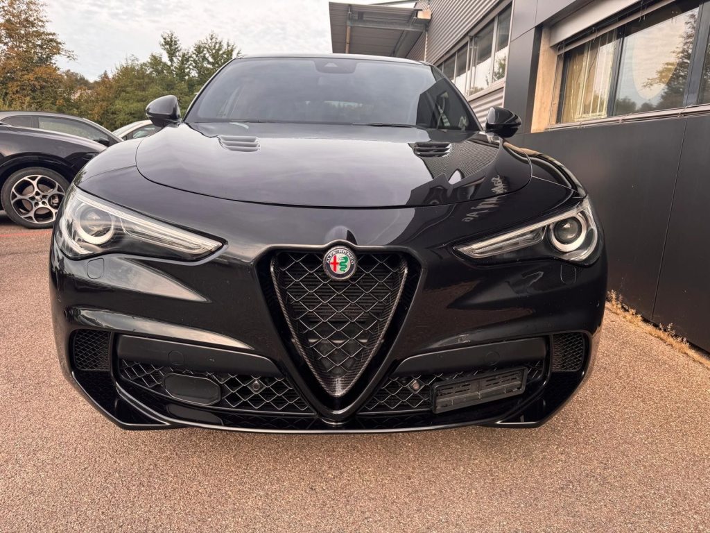 ALFA ROMEO 2.9 V6 Biturbo Q4 Quadrifoglio, Essence, Occasion / Utilisé, Automatique - 6