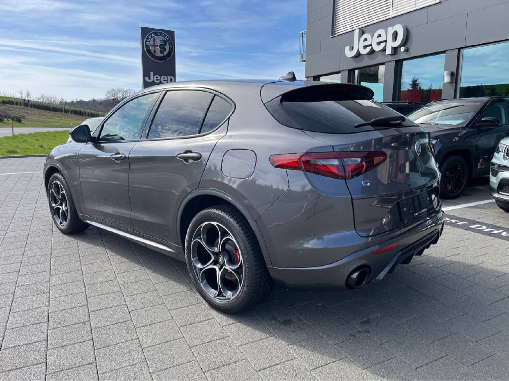 ALFA ROMEO Stelvio 2.0 Q4 280 Veloce Premium Sky, Essence, Voiture de démonstration, Automatique - 2