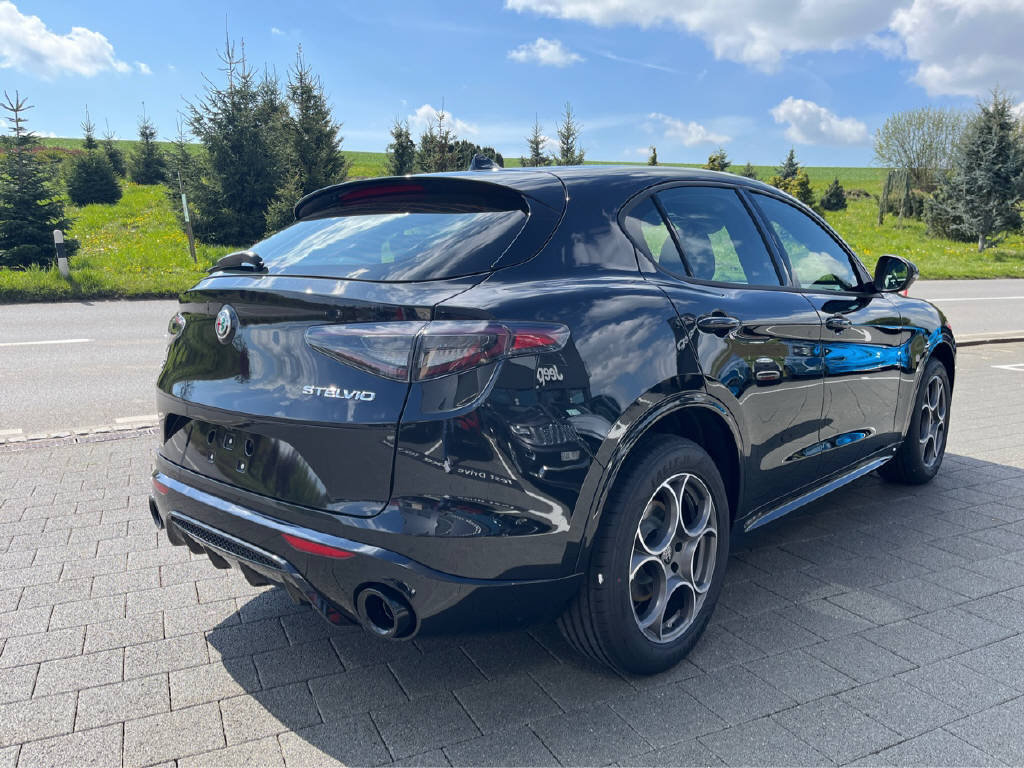 ALFA ROMEO Stelvio 2.0 Q4 280 Sprint Edition, Benzina, Auto dimostrativa, Automatico - 3