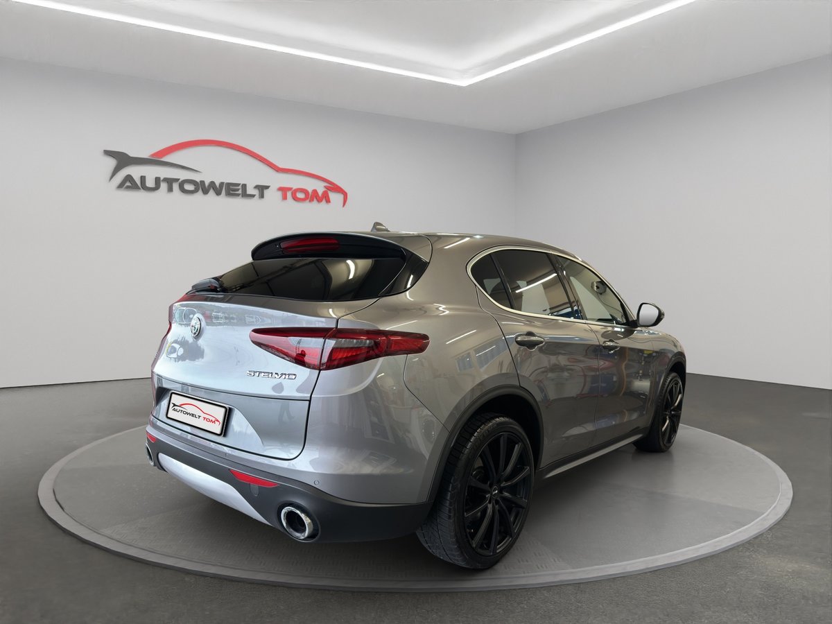 ALFA ROMEO Stelvio 2.0 First Edition Q4 Automatic, Petrol, Second hand / Used, Automatic - 5