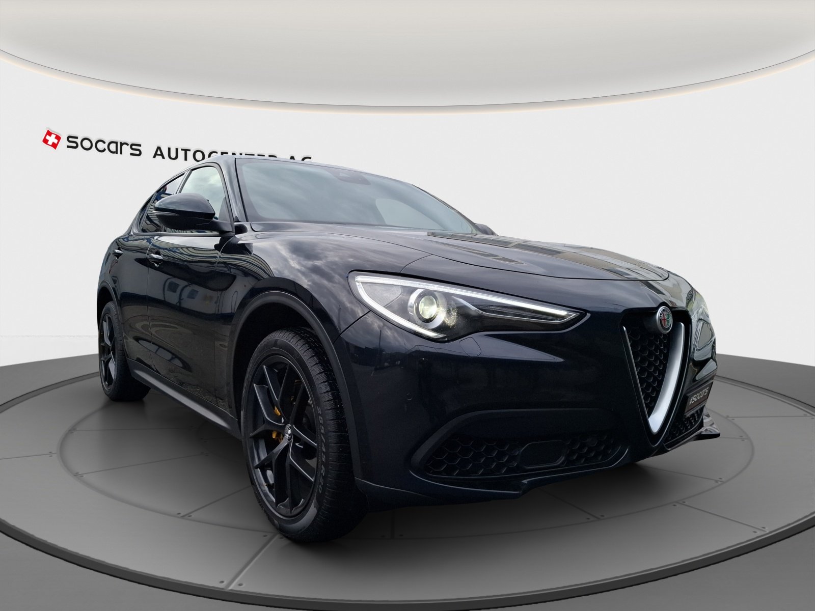 ALFA ROMEO Stelvio 2.2 JTDM Business Automatic Q4, Diesel, Second hand / Used, Automatic - 4