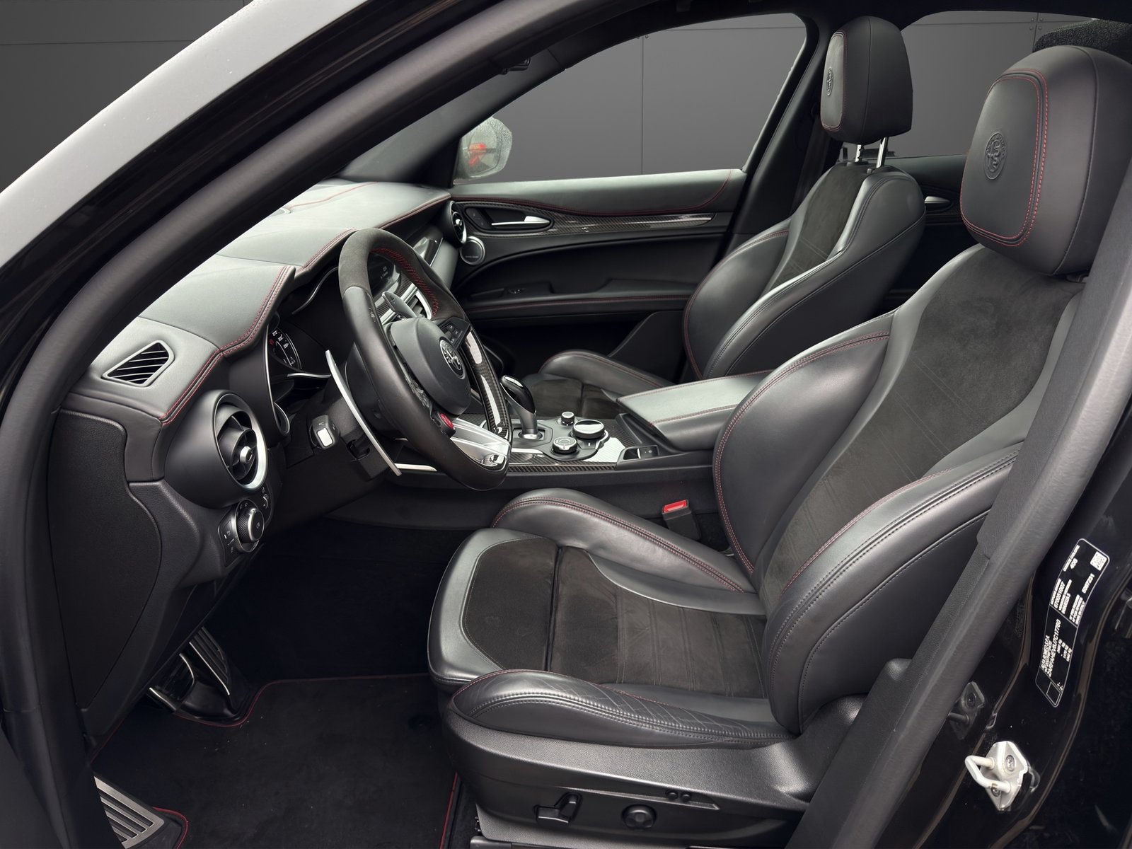 ALFA ROMEO Stelvio 2.9 V6 Quadrifoglio Q4 Automatic, Essence, Occasion / Utilisé, Automatique - 6