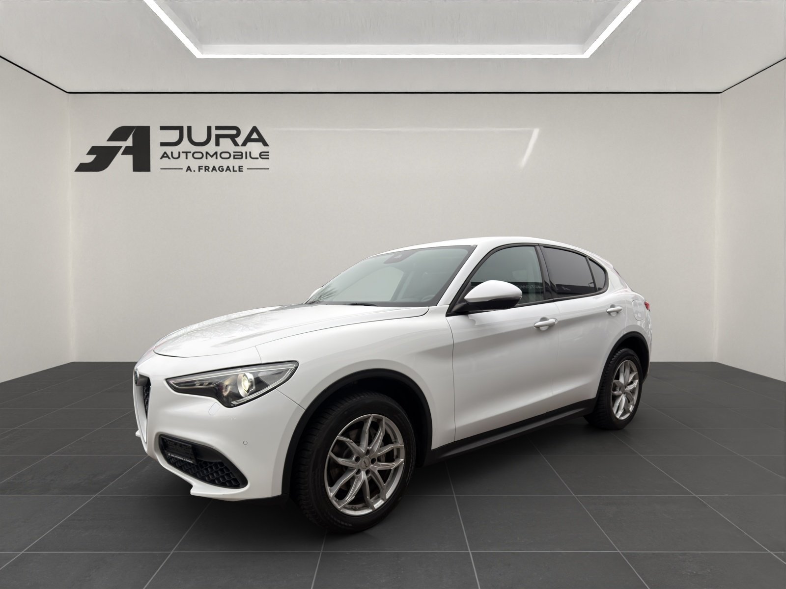 ALFA ROMEO Stelvio 2.0 Q4 280 Super, Petrol, Second hand / Used, Automatic - 2