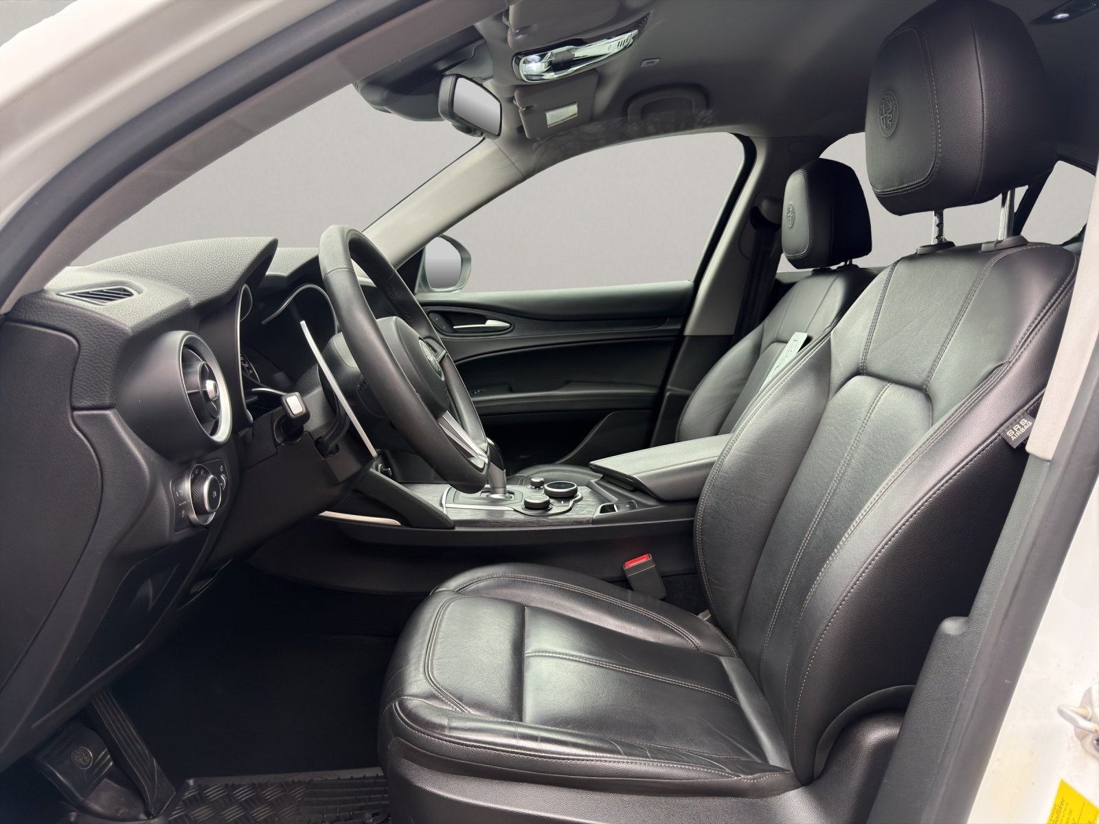 ALFA ROMEO Stelvio 2.0 Q4 280 Super, Petrol, Second hand / Used, Automatic - 7