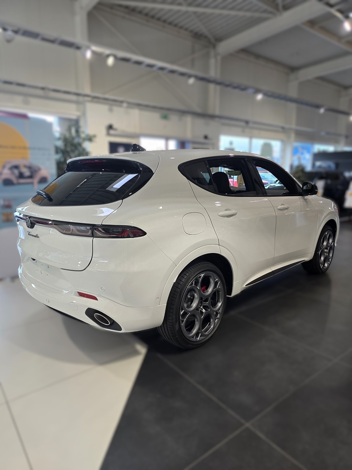 ALFA ROMEO Tonale 1.3 Plug-in-Hybrid Q4 Tributo Italiano, Plug-in-Hybrid Benzin/Elektro, Neuwagen, Automatik - 5