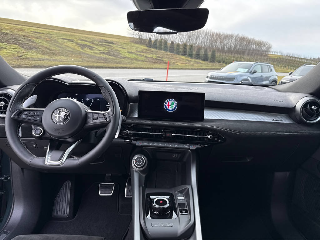 ALFA ROMEO Tonale 1.3 Plug-in Hybrid Sport Speciale Launch Q4, Plug-in-Hybrid Benzin/Elektro, Neuwagen, Automatik - 3