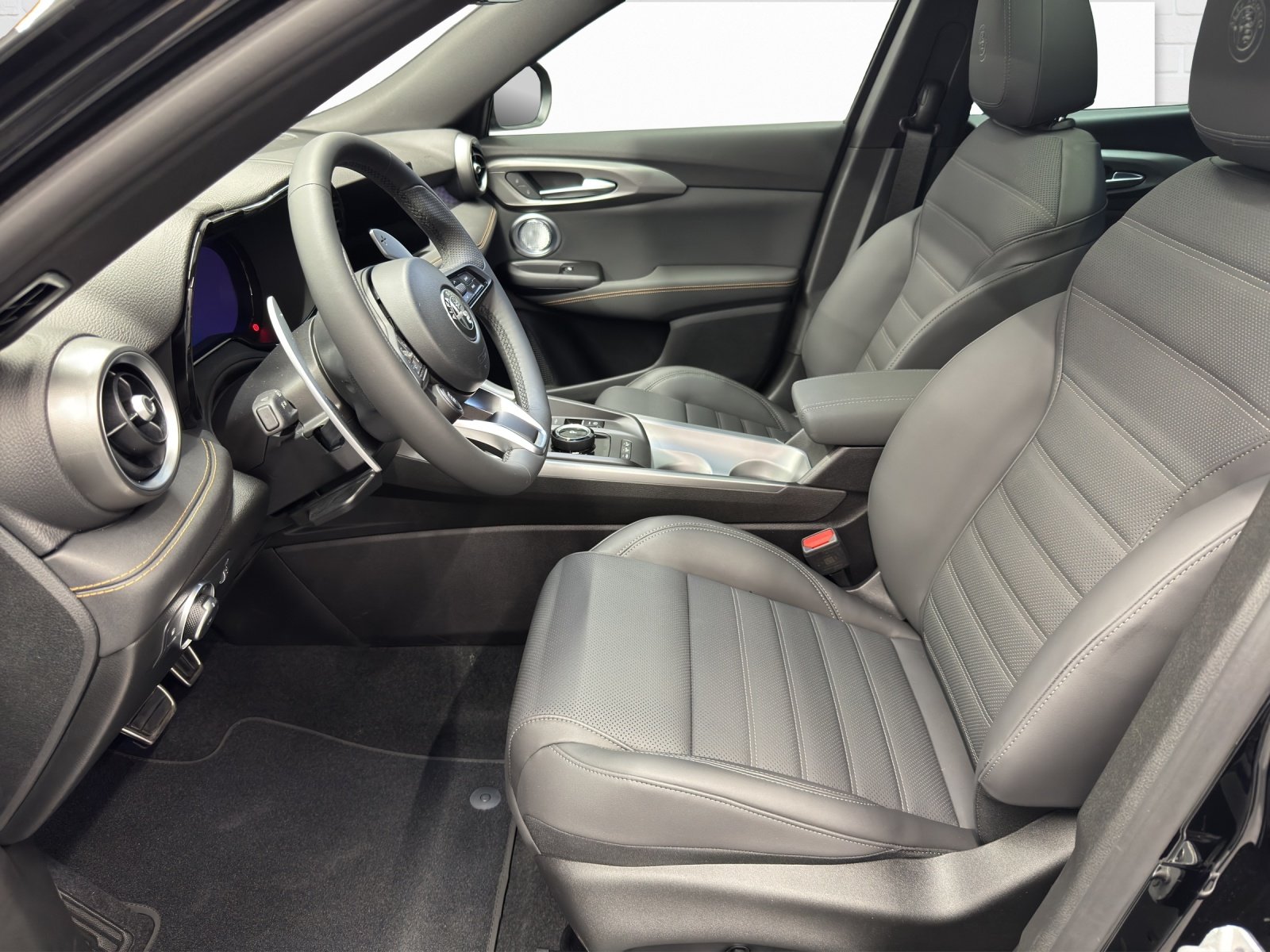 ALFA ROMEO Tonale 1.3 Plug-in Hybrid Veloce Q4, Plug-in-Hybrid Benzin/Elektro, Neuwagen, Automatik - 7