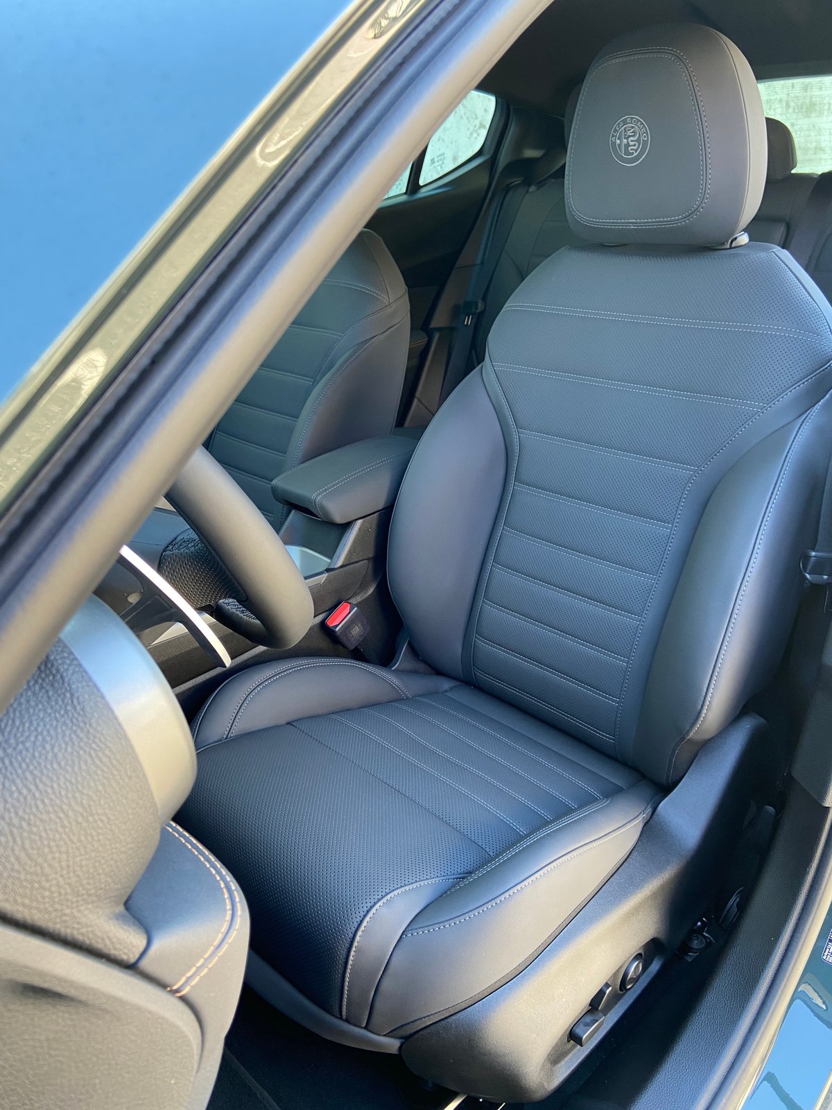 ALFA ROMEO Tonale 1.5 Hybrid Veloce Tech Premium MY26, Benzina, Auto nuove, Automatico - 6