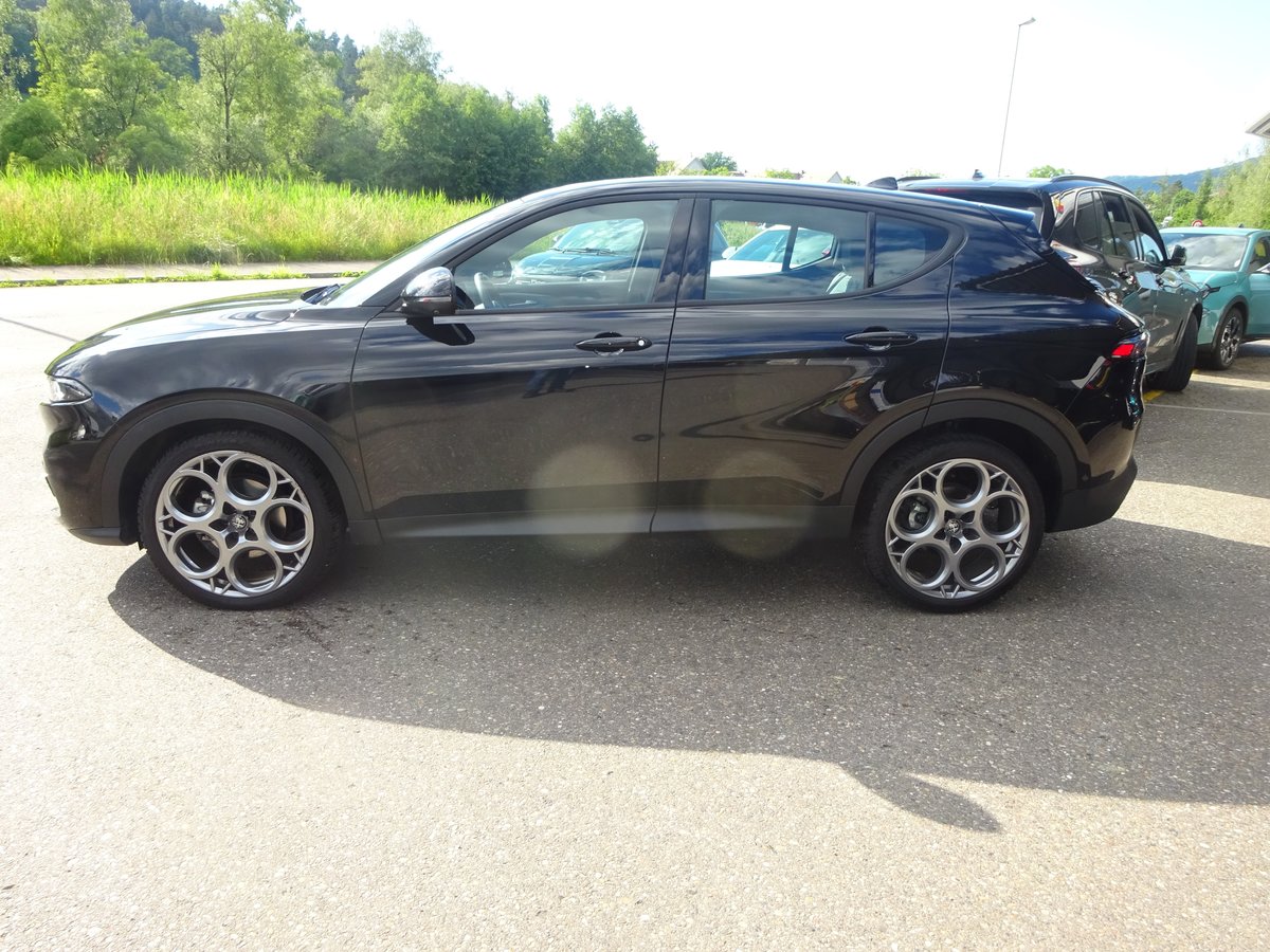 ALFA ROMEO Tonale Sprint 1.5 Hybrid 130 PS Premium, Essence, Occasion / Utilisé, Automatique - 2