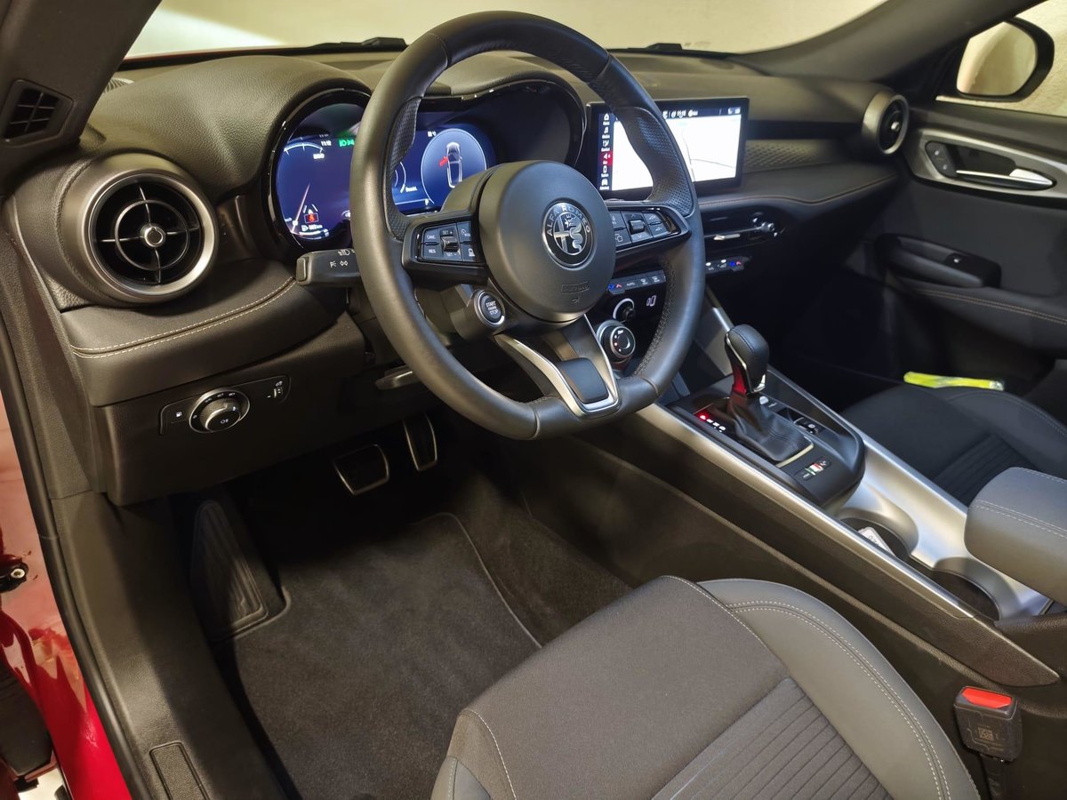 ALFA ROMEO Tonale 1.3 Plug-in Hybrid Sprint Q4, Plug-in-Hybrid Benzin/Elektro, Occasion / Gebraucht, Automatik - 7