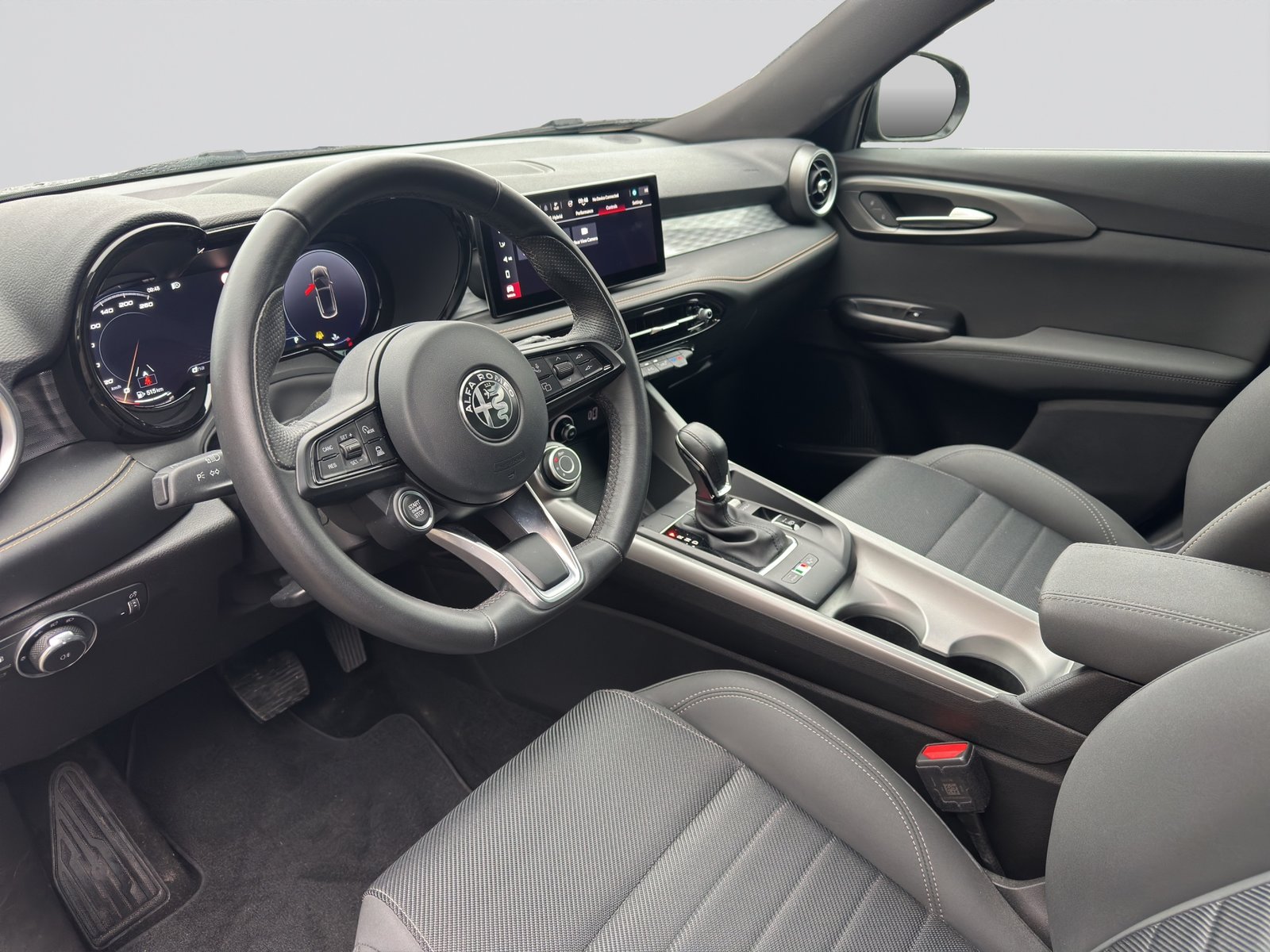 ALFA ROMEO Tonale 1.3 Plug-in-Hybrid Q4 Ti Edition, Plug-in-Hybrid Petrol/Electric, Second hand / Used, Automatic - 7