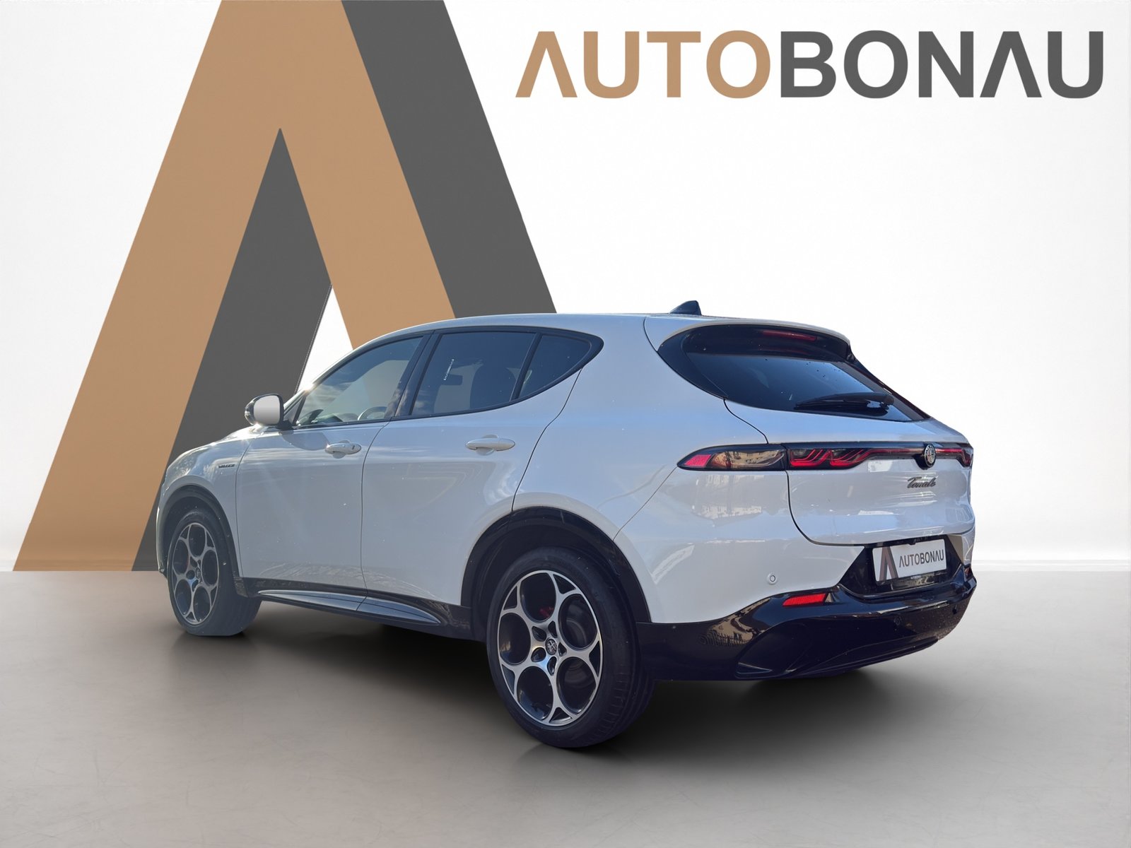 ALFA ROMEO Tonale 1.5 Veloce Premium, Mild-Hybrid Petrol/Electric, Second hand / Used, Automatic - 3