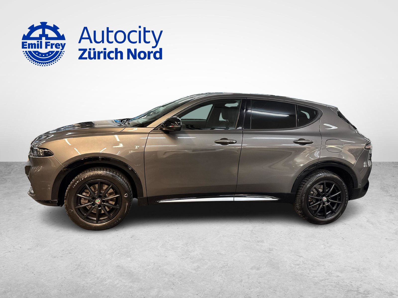 ALFA ROMEO Tonale 1.3 Plug-in Hybrid Ti Q4, Plug-in-Hybrid Benzin/Elektro, Occasion / Gebraucht, Automatik - 2