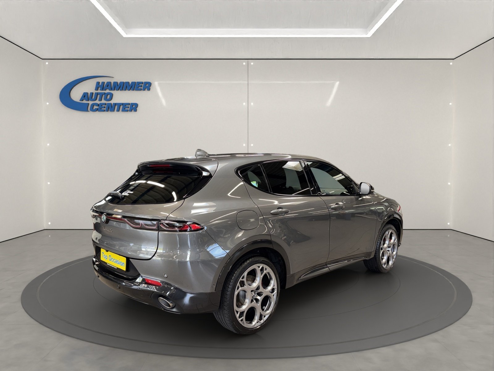 ALFA ROMEO Tonale 1.3 Plug-in Hybrid Veloce Q4, Benzin, Occasion / Gebraucht, Automatik - 5