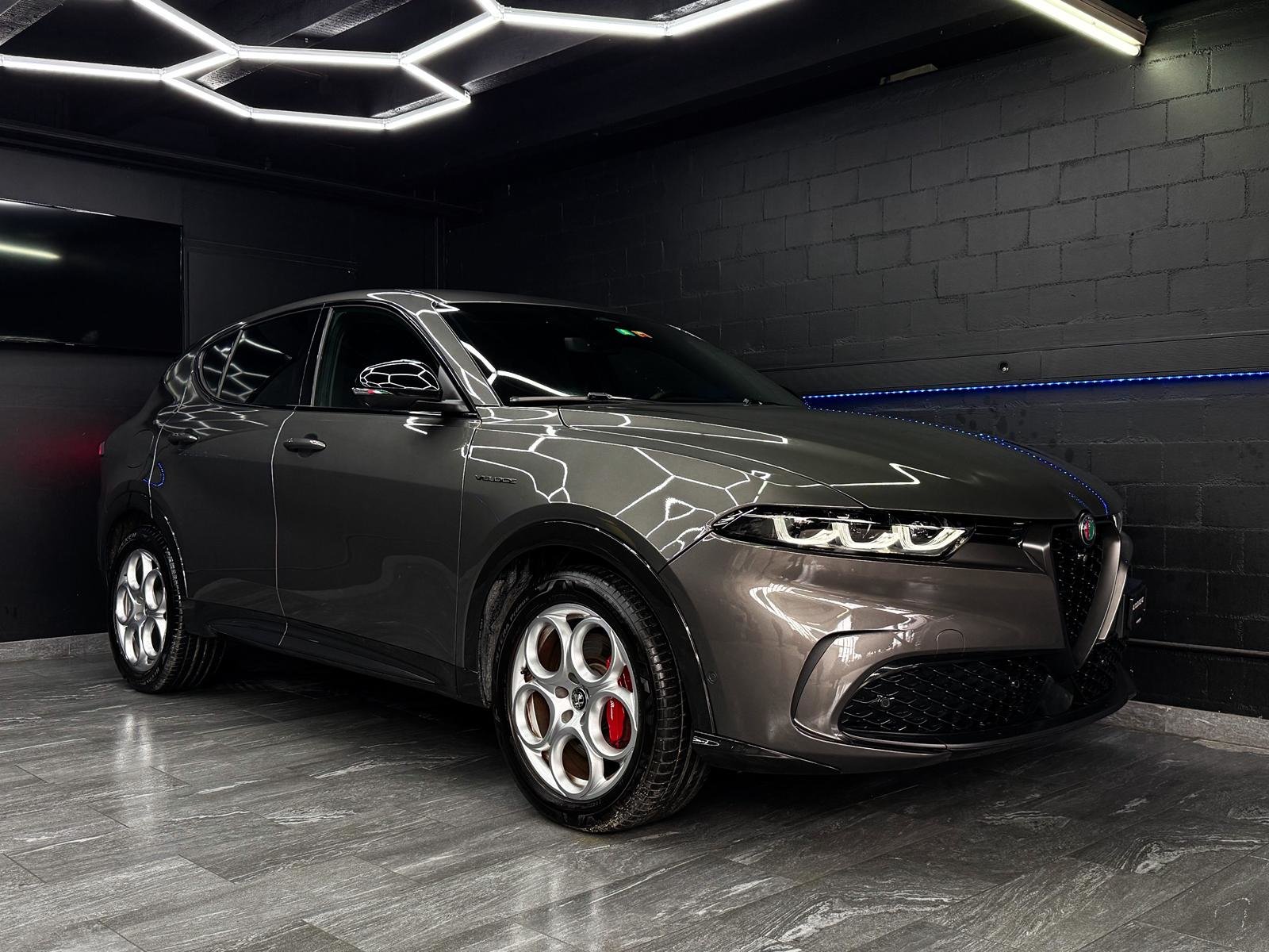 ALFA ROMEO Tonale 1.5 48V Hybrid Veloce, Mild-Hybrid Benzin/Elektro, Occasion / Gebraucht, Automatik - 2