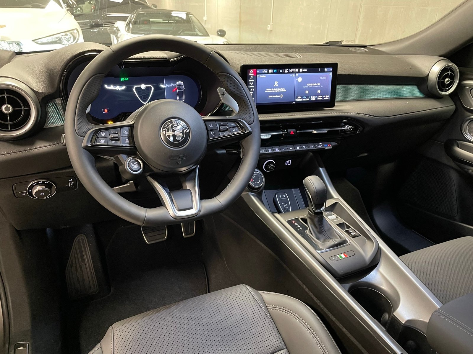 ALFA ROMEO TONALE 1.5 Hybrid 160+20 S, Mild-Hybrid Petrol/Electric, Second hand / Used, Automatic - 3