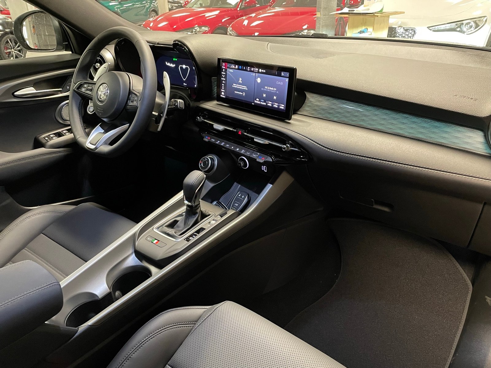 ALFA ROMEO TONALE 1.5 Hybrid 160+20 S, Mild-Hybrid Petrol/Electric, Second hand / Used, Automatic - 5