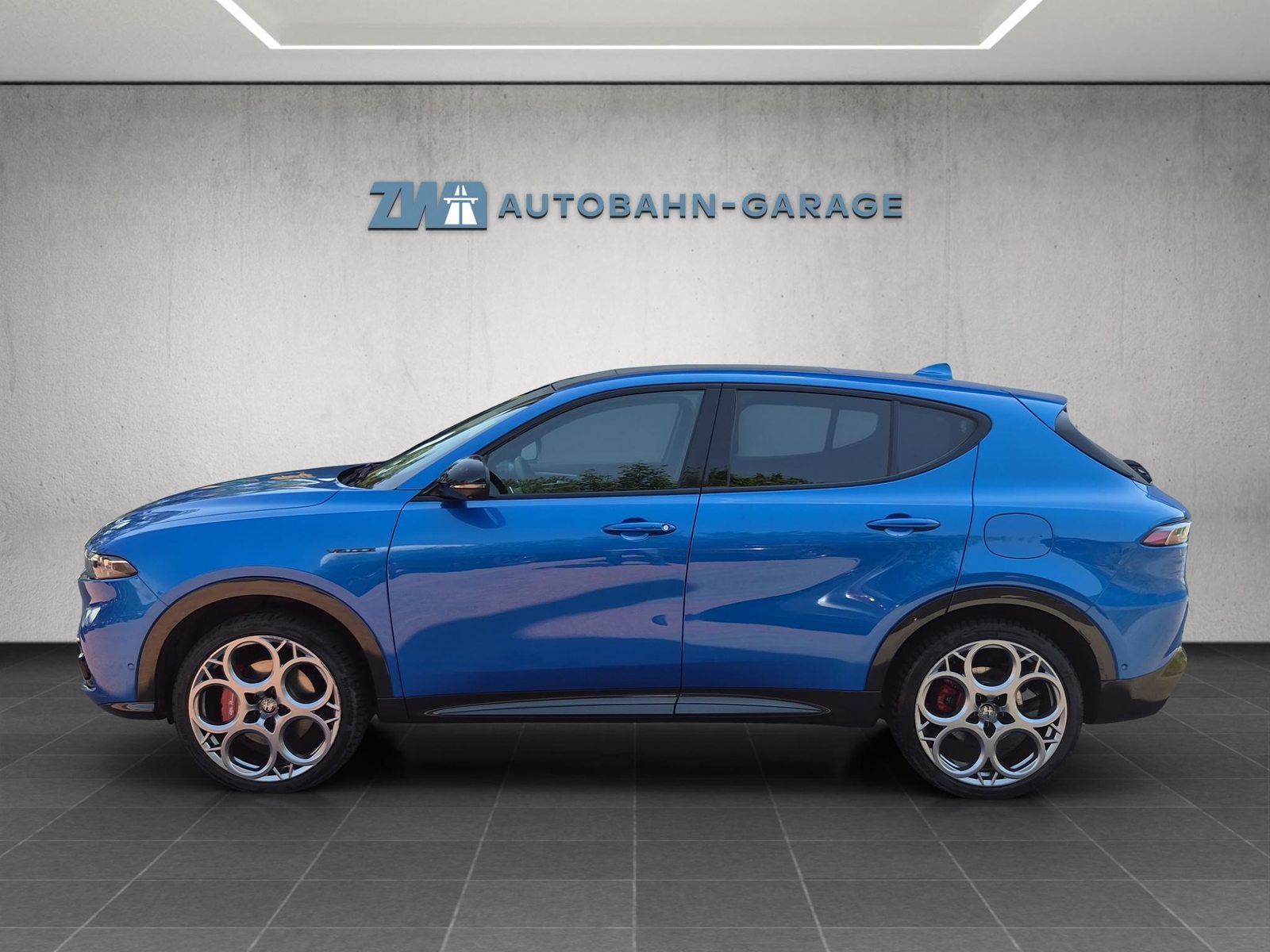 ALFA ROMEO Tonale 1.3 Plug-in Hybrid Veloce Q4, Plug-in-Hybrid Petrol/Electric, Second hand / Used, Automatic - 2