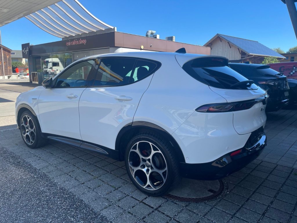 ALFA ROMEO Tonale 1.5 Veloce, Hybride Léger Essence/Électricité, Occasion / Utilisé, Automatique - 4