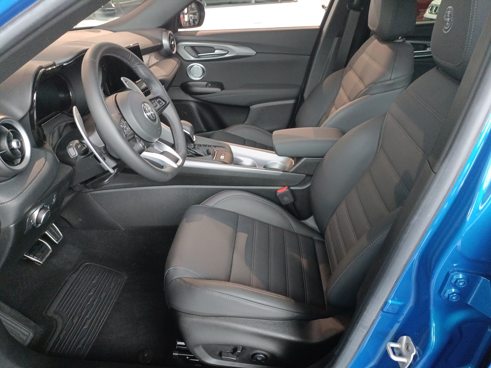 ALFA ROMEO Tonale 1.3 PHEV 280cv Veloce Premium, Hybride Intégral Essence/Électricité, Voiture de démonstration, Automatique - 7