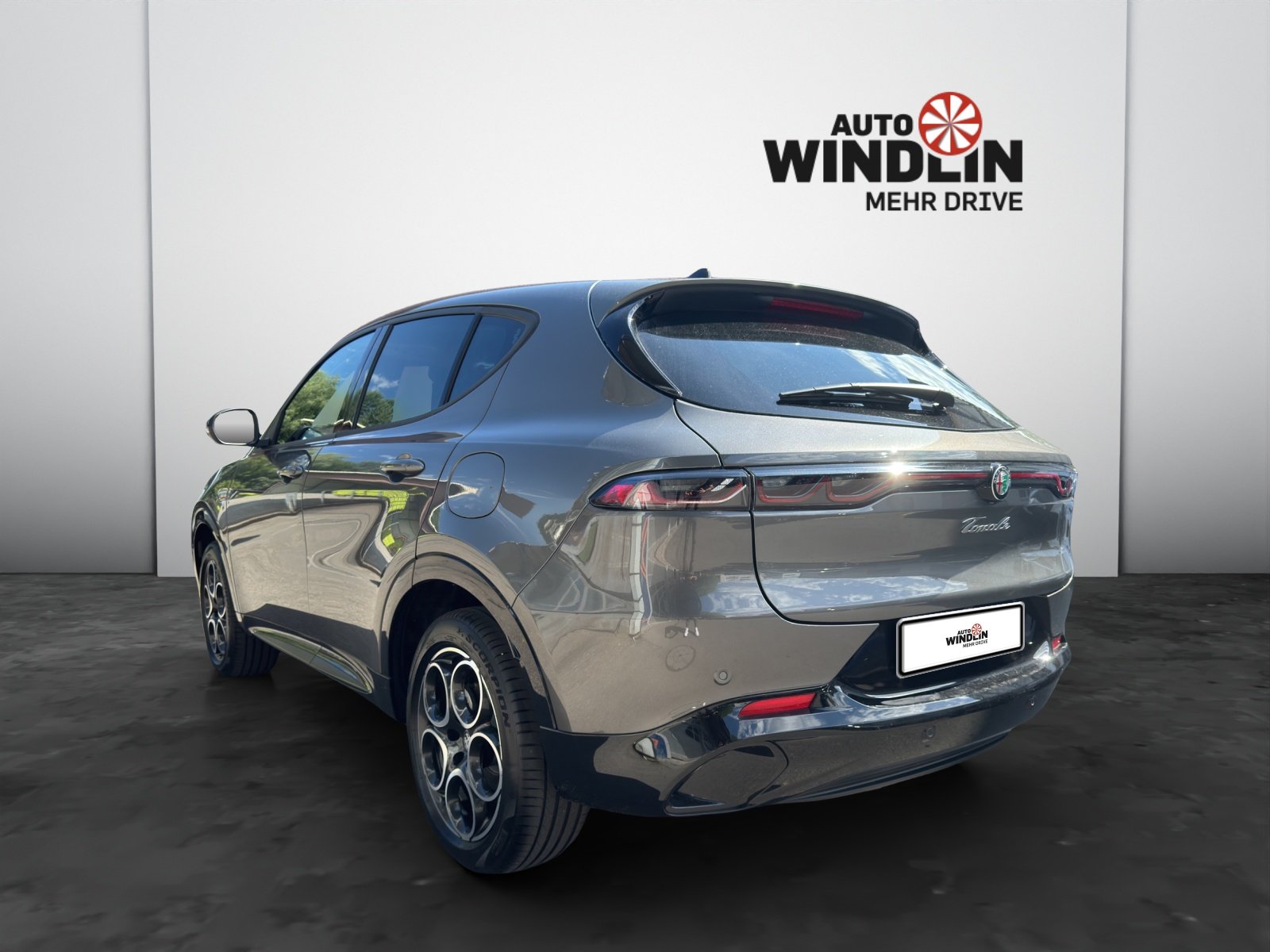 ALFA ROMEO Tonale 1.3 Plug-in Hybrid Sprint Edition Q4, Plug-in-Hybrid Petrol/Electric, Ex-demonstrator, Automatic - 4